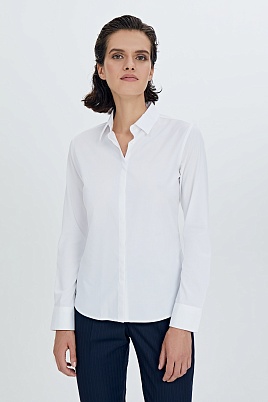 Базовая белая блузка